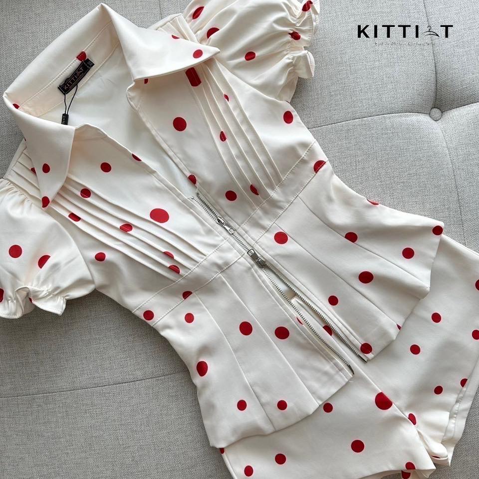 KITTI-T Set (2) ชิ้น เสื้อ+กางเกง เติมความสดใสด้วยลายจุดสุดคิวท์