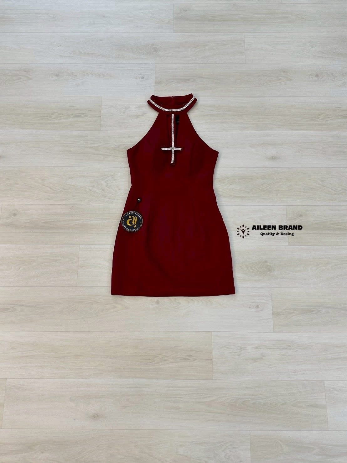 AILEEN: Halter Elegance Dress|เดรสฮอลเตอร์ไวน์แดง